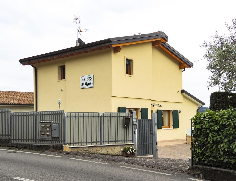B&B Il Riccio Costermano Exterior foto